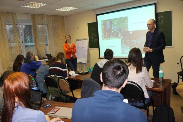 Karl Malcolm (USFS, right) and Eugenia Bragina (WCS, left) lead a discussion on animal populations with students from the Far Eastern Federal University in Vladivostok, February 2017.